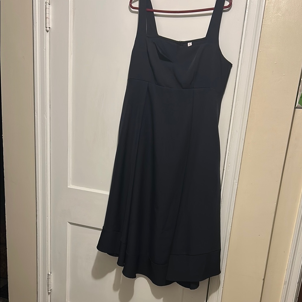 Elegant Navey Sleeveless Dress